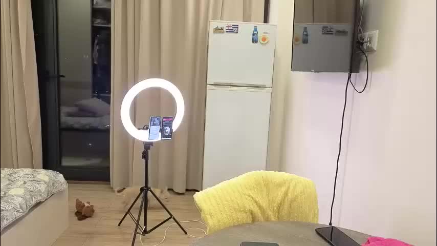 best_ass2000 Cam Model Chat March 13, 2026