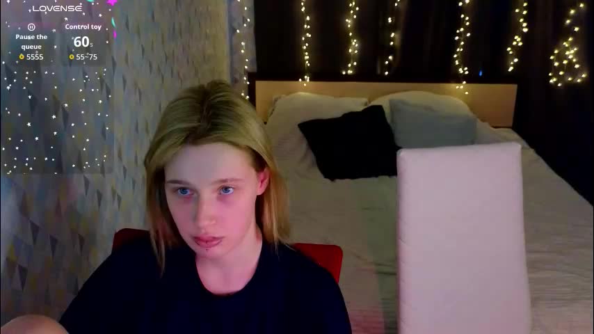 berry_assortment Cam Model Chat March 13, 2026