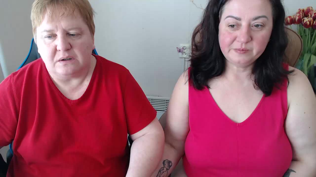 XMollyJaneEX Cam Model Chat March 13, 2026