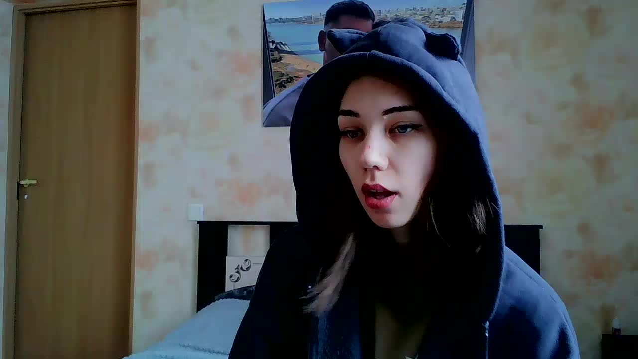 Kiitaa Cam Model Chat March 13, 2026