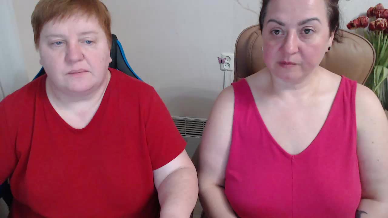 XMollyJaneEX Cam Model Chat March 14, 2026