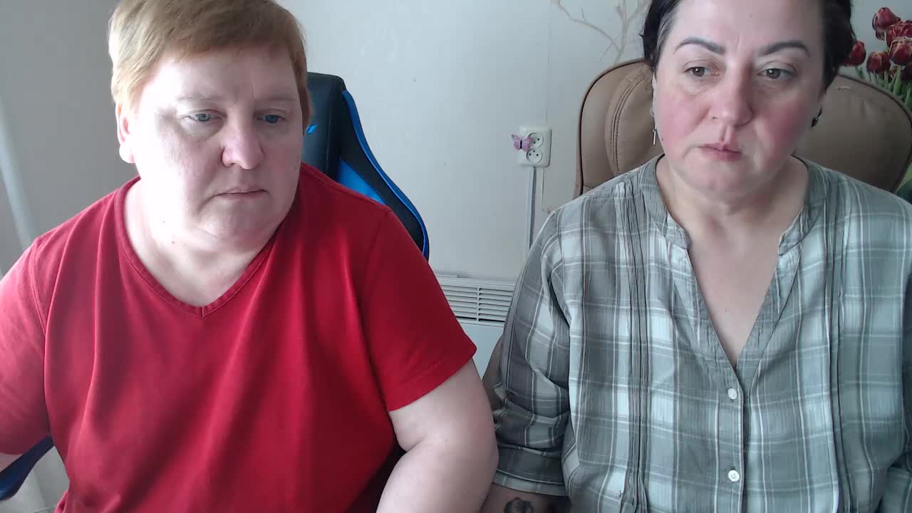 XMollyJaneEX Cam Model Chat March 15, 2026