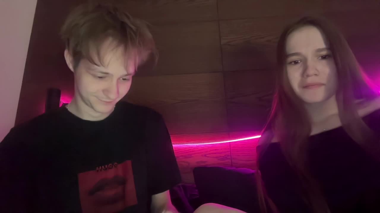 titsDestroy2007 Cam Model Chat March 15, 2026