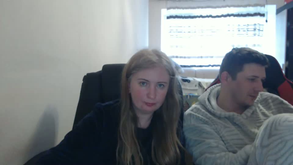 jenisandpeter Cam Model Chat March 15, 2026