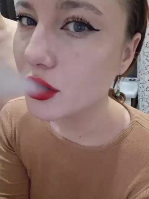 -Molly Cam Model Chat March 15, 2026