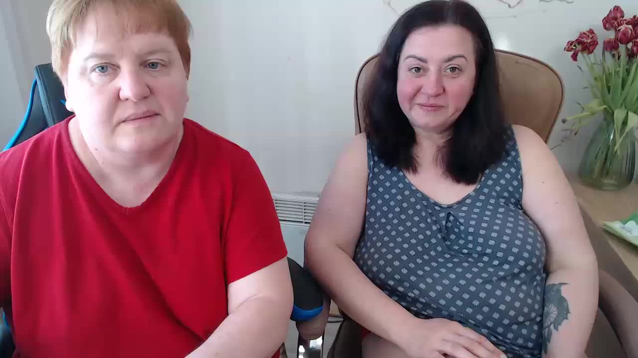 XMollyJaneEX Cam Model Chat March 15, 2026