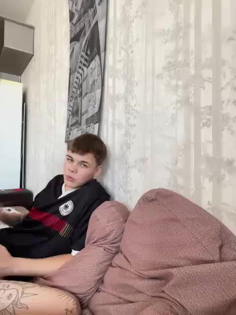 _Pupuni_ Cam Model Chat March 15, 2026