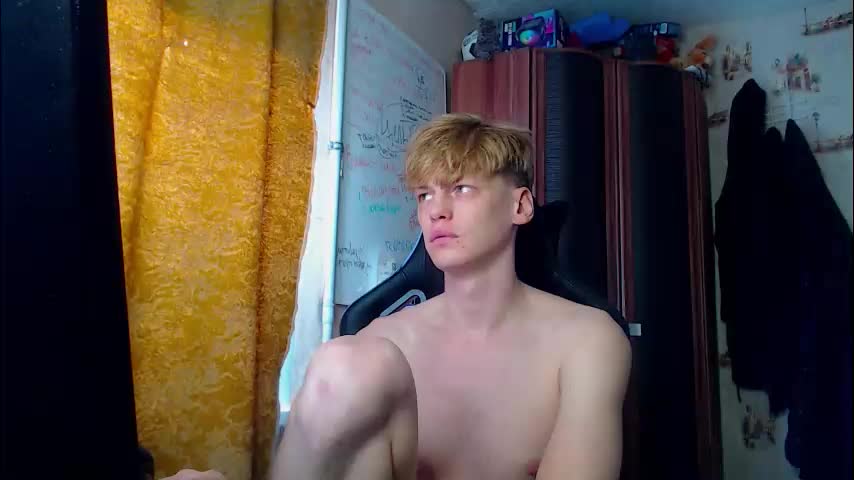 shyredstar Cam Model Chat March 15, 2026