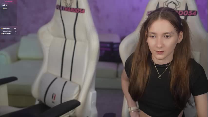 bright_diamonds_054 Cam Model Chat March 16, 2026