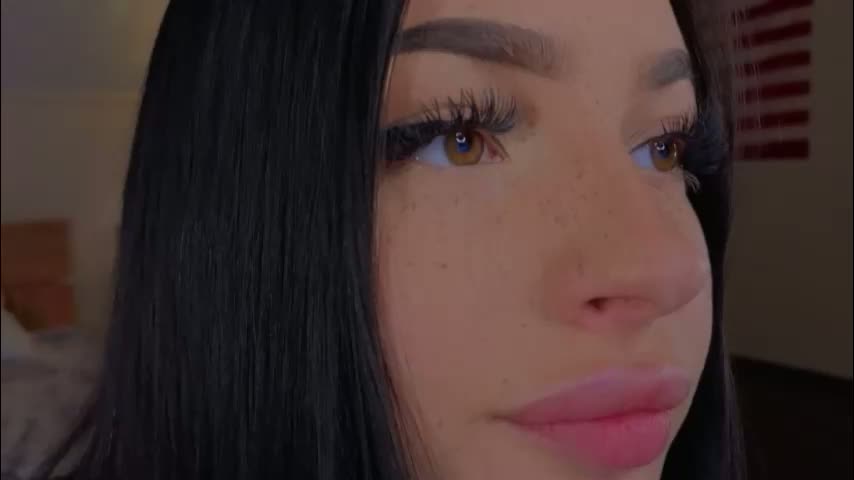 lisaanddenis Cam Model Chat March 16, 2026