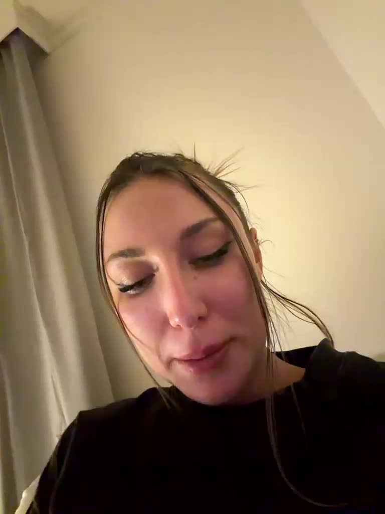 seilyfox Cam Model Chat March 16, 2026