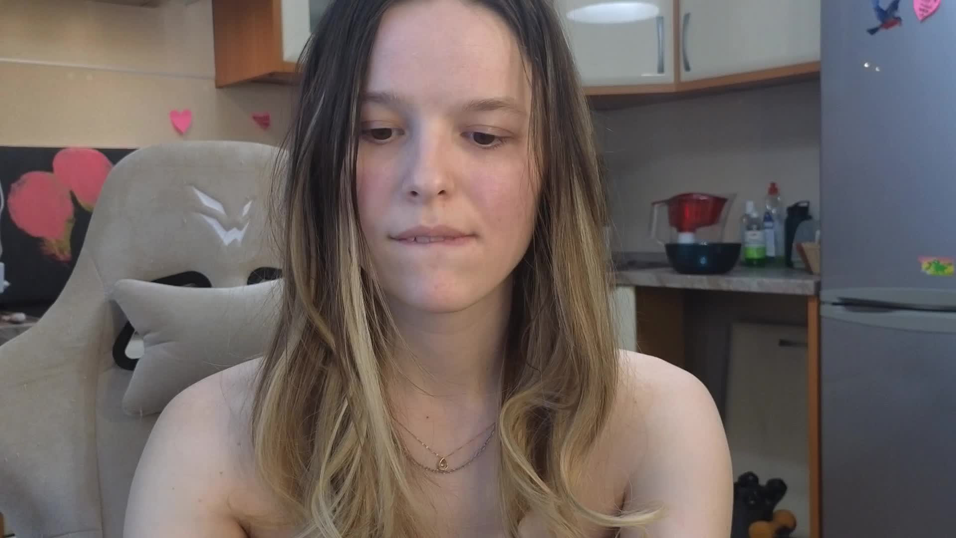 mali- Cam Model Chat March 16, 2026