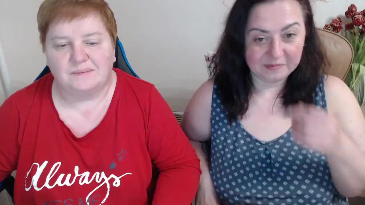 XMollyJaneEX Cam Model Chat March 16, 2026