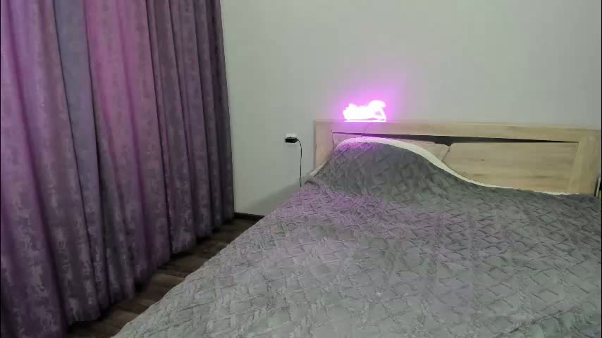 1_love_story Cam Model Chat March 16, 2026