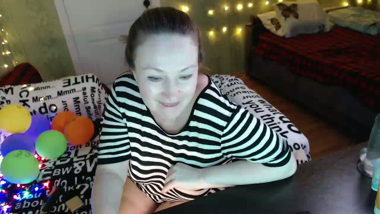 MeganIris Cam Model Chat March 16, 2026