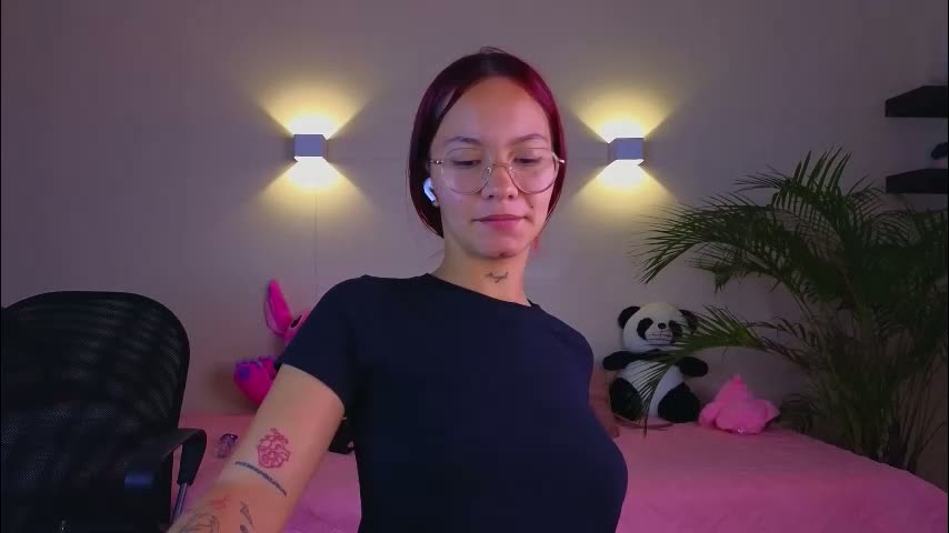 gracehall Cam Model Chat March 16, 2026