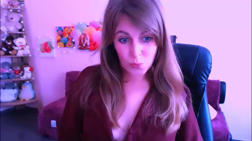 hot_milady Cam Model Chat March 16, 2026