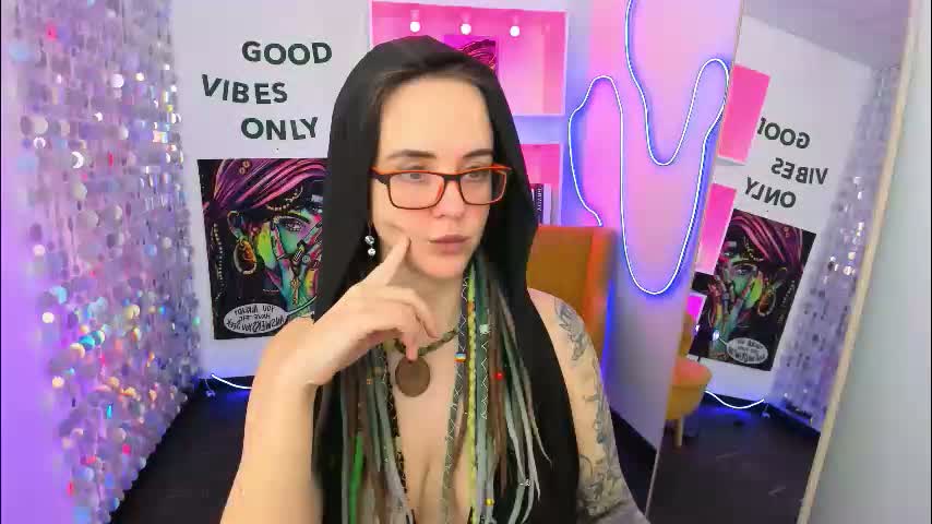 lisafoxy_y Cam Model Chat March 17, 2026