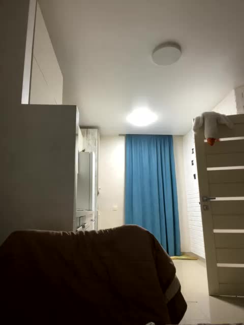 SONYA_ Cam Model Chat March 17, 2026