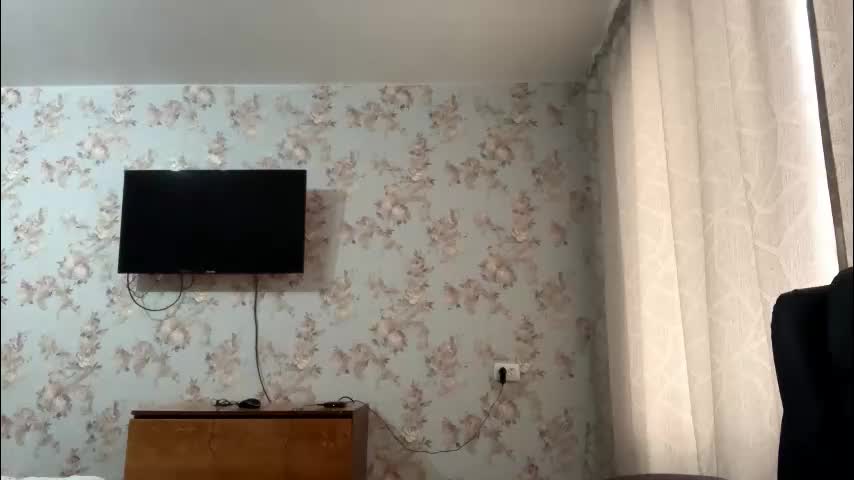 muibuzick Cam Model Chat March 17, 2026