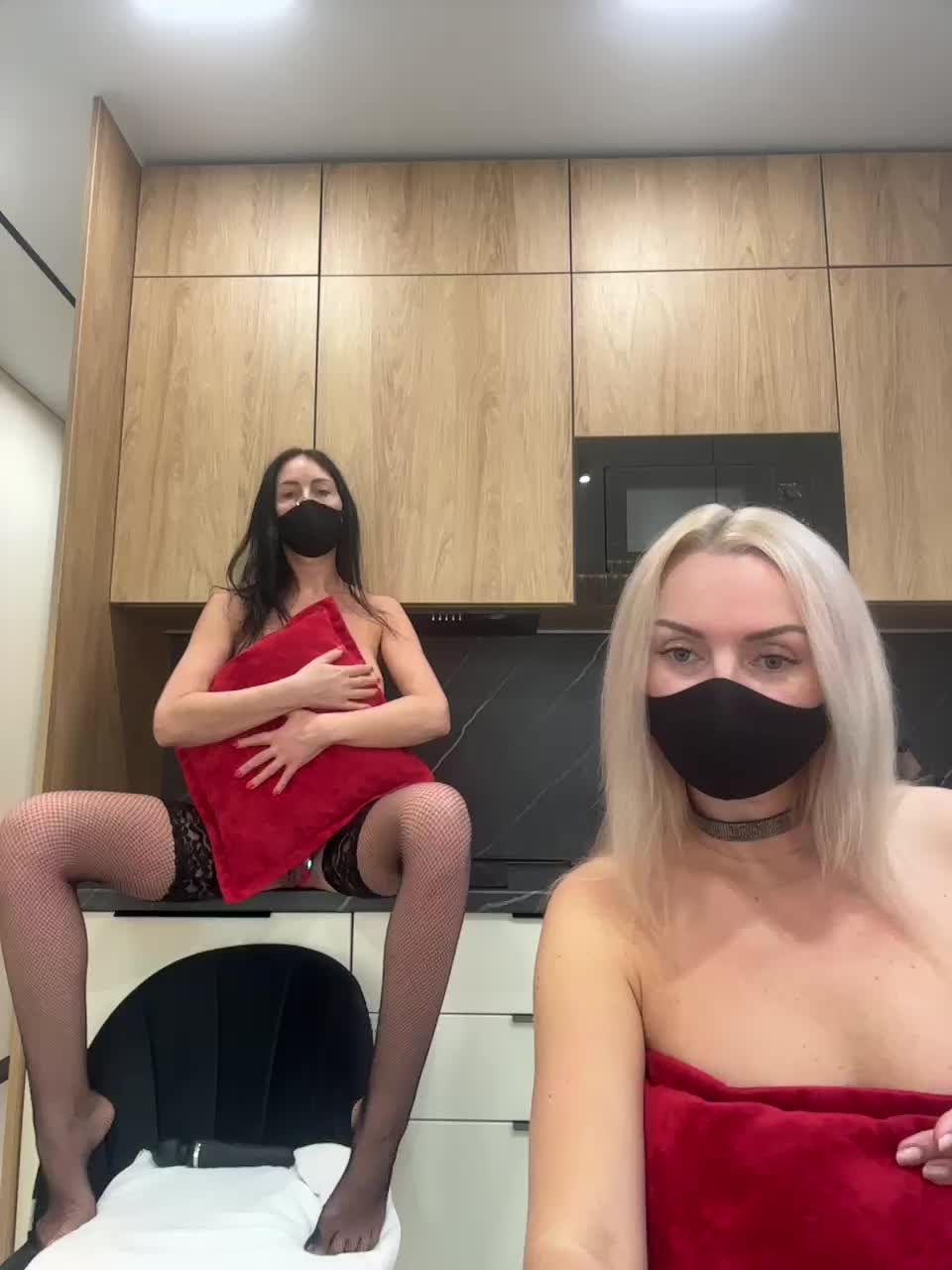 Milana555550 Cam Model Chat March 17, 2026