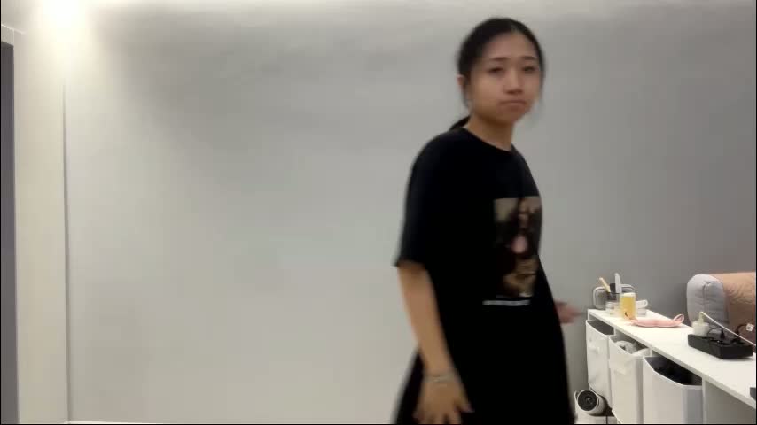 muiklecha Cam Model Chat March 17, 2026