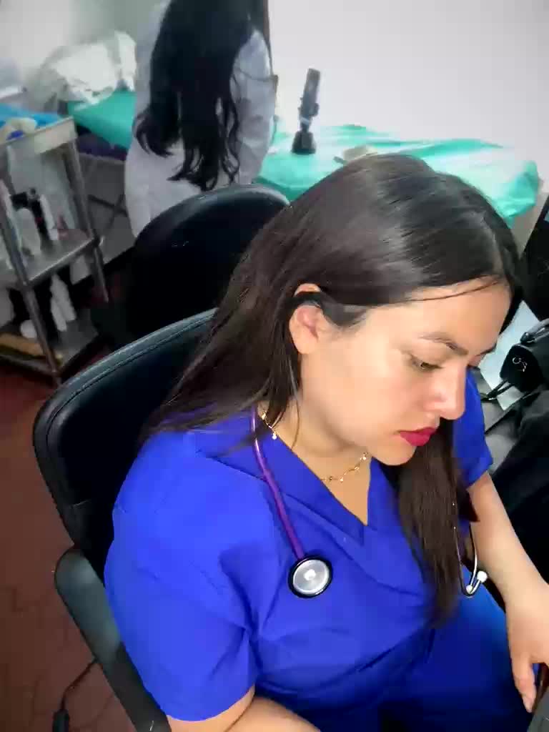 IVON-2609 Cam Model Chat March 18, 2026