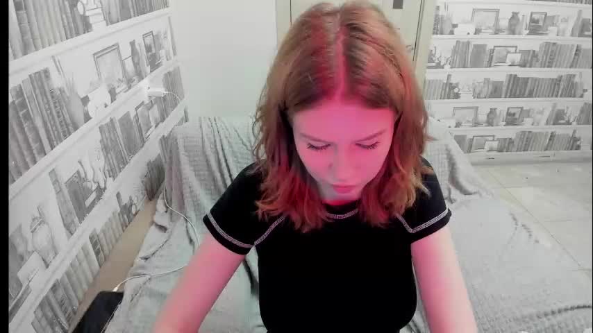 eumomino Cam Model Chat March 18, 2026
