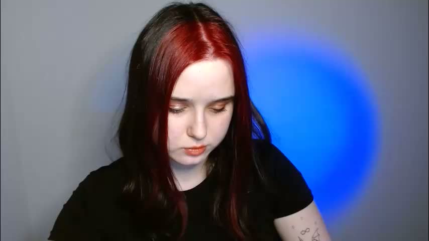 leraaa72 Cam Model Chat March 18, 2026