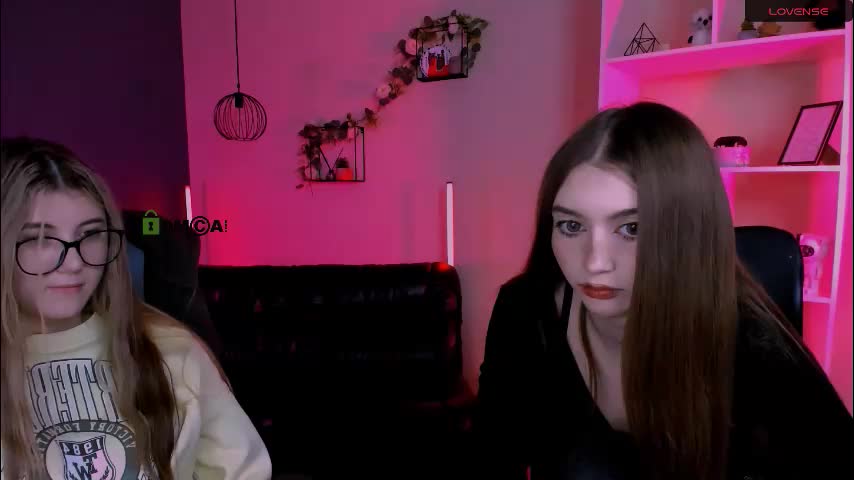 lissa_night Cam Model Chat March 18, 2026