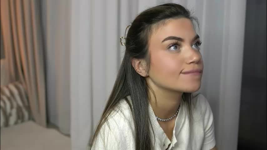 ur_badhabit Cam Model Chat March 18, 2026