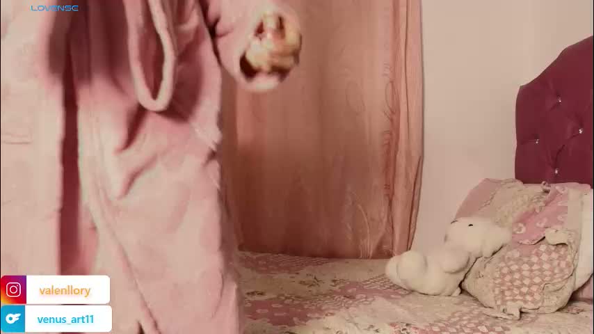 venus_art11 Cam Model Chat March 18, 2026