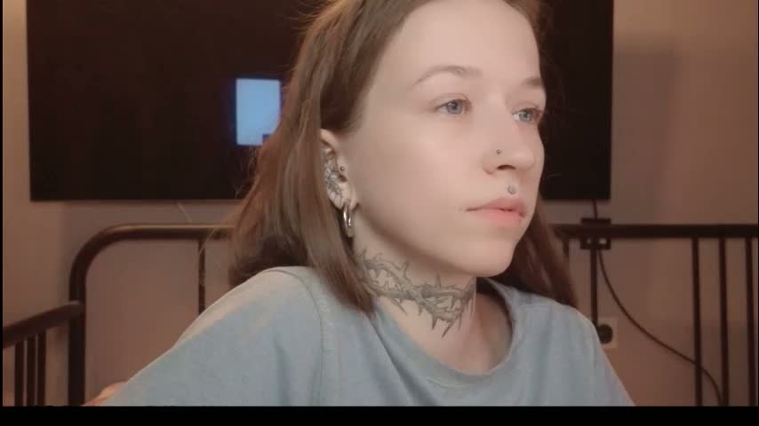 fran_bow Cam Model Chat March 18, 2026