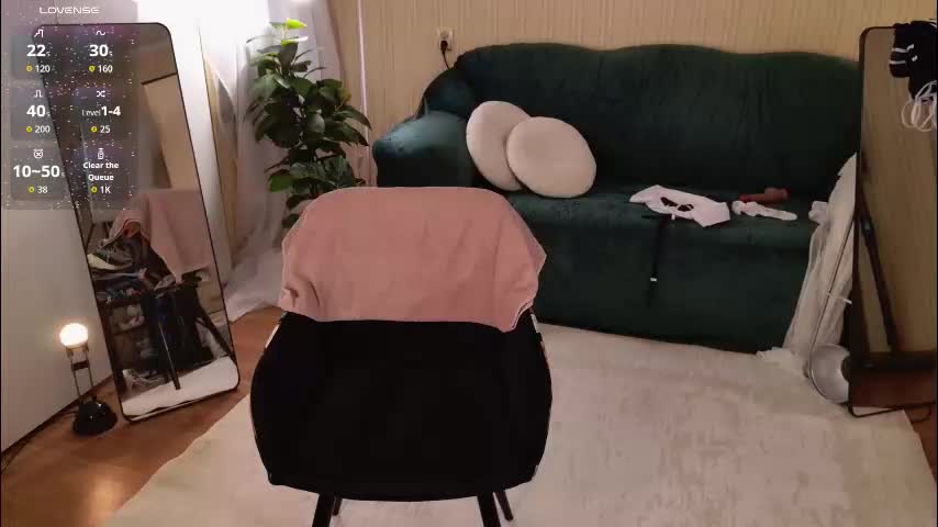 angell_wild_ Cam Model Chat March 18, 2026