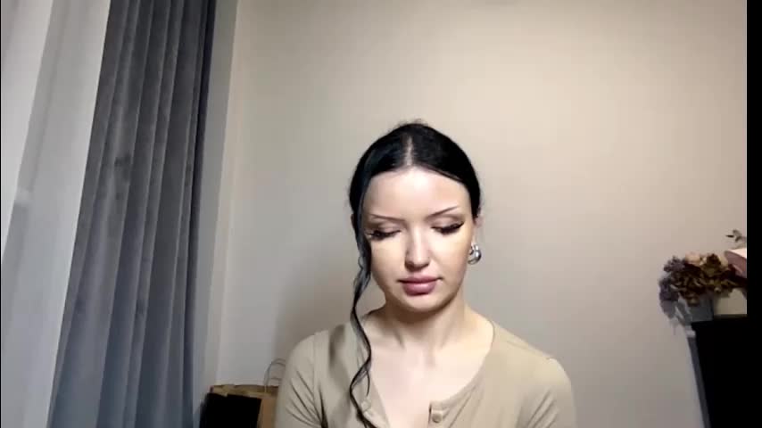 joantasty Cam Model Chat March 18, 2026