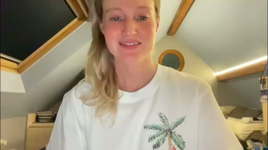 lili_blue1 Cam Model Chat March 19, 2026