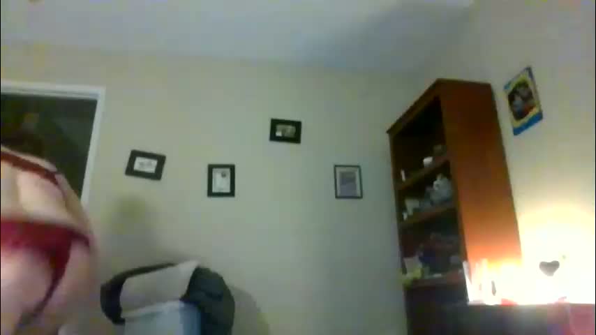 fuzzypeaches87 Cam Model Chat March 19, 2026