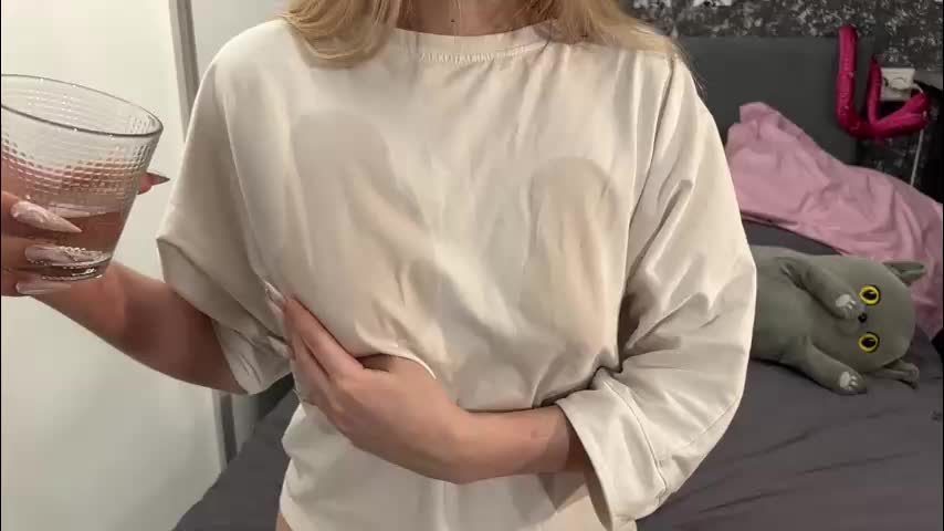 tessiebe Cam Model Chat March 19, 2026