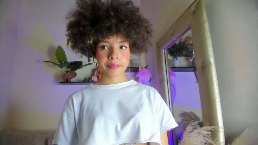 sofia_kay_ Cam Model Chat March 19, 2026