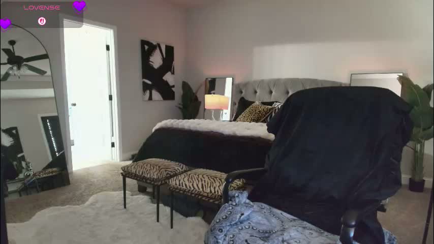 tatted_vixen Cam Model Chat March 19, 2026