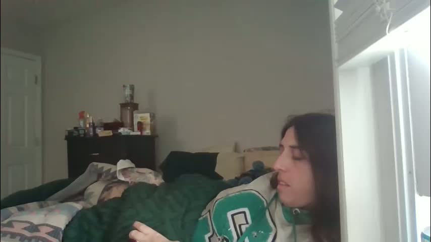 taylorslay Cam Model Chat March 19, 2026