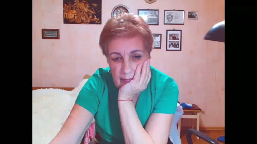 Victoria5643 Cam Model Chat March 19, 2026