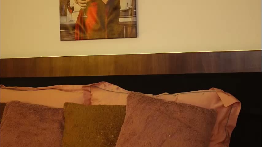 tanyajade88 Cam Model Chat March 19, 2026