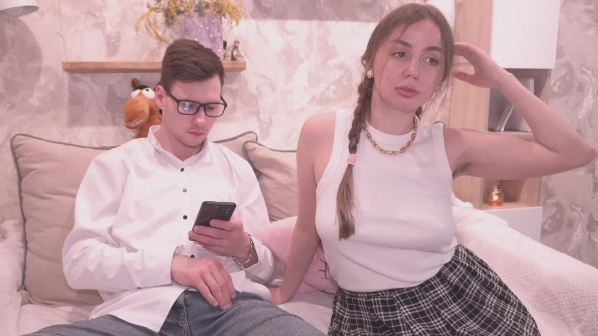 PashaAndMila Cam Model Chat March 19, 2026