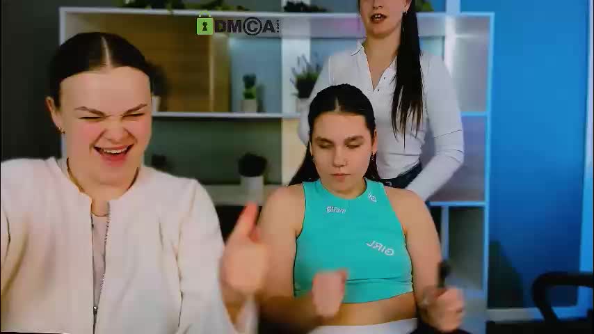 veri_ni Cam Model Chat March 19, 2026