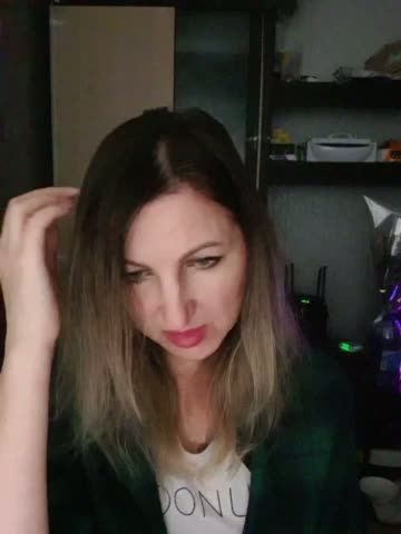 Nushka1984 Cam Model Chat March 19, 2026