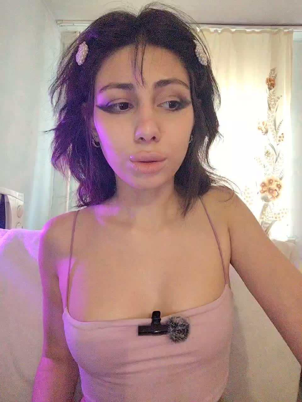 Tinablackkk Cam Model Chat March 20, 2026
