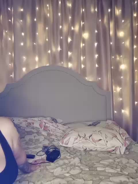 Her-Girl Cam Model Chat March 20, 2026