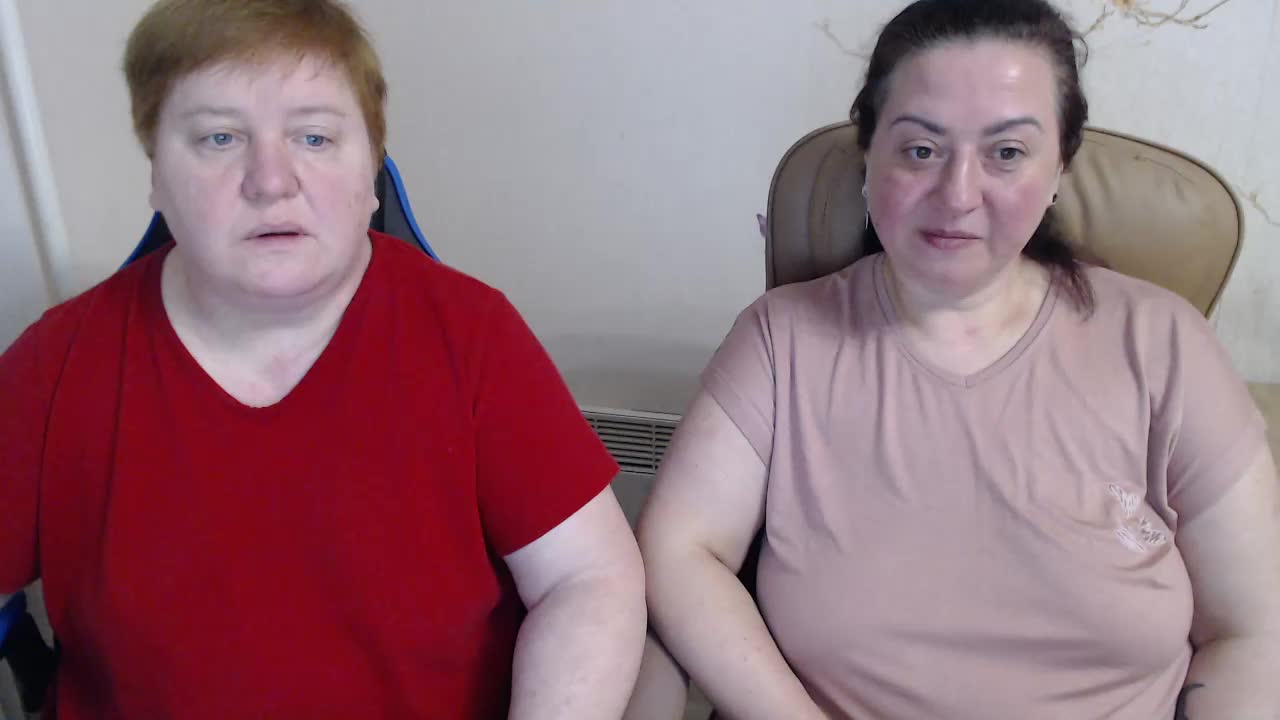 XMollyJaneEX Cam Model Chat March 20, 2026