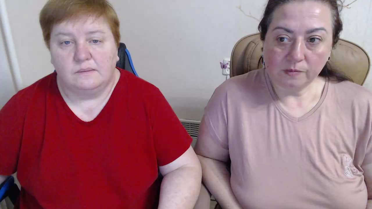 XMollyJaneEX Cam Model Chat March 20, 2026